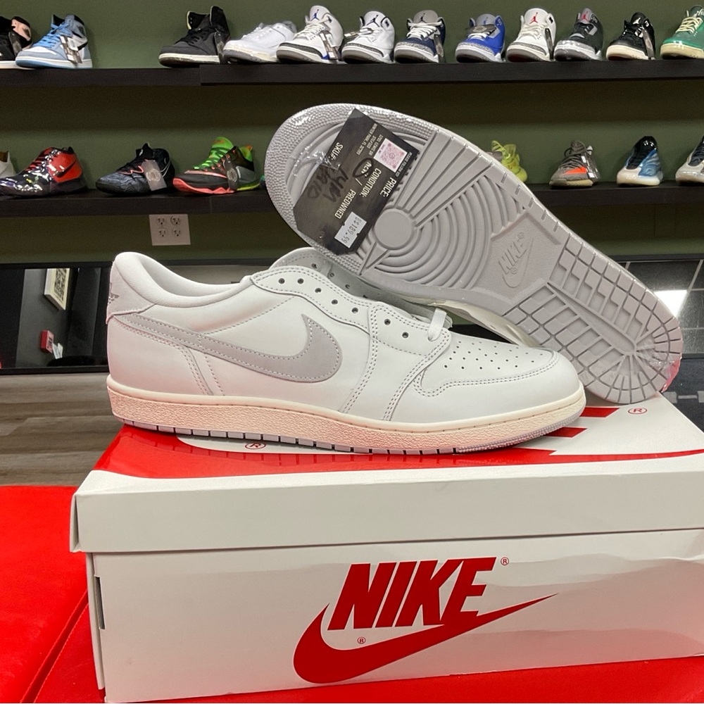 AIR JORDAN 1 LOW 85 Sz 14 NEW